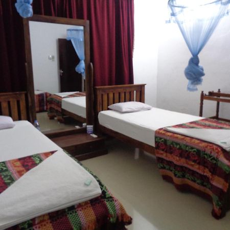 Saranga Holiday Inn Wellawaya Ngoại thất bức ảnh