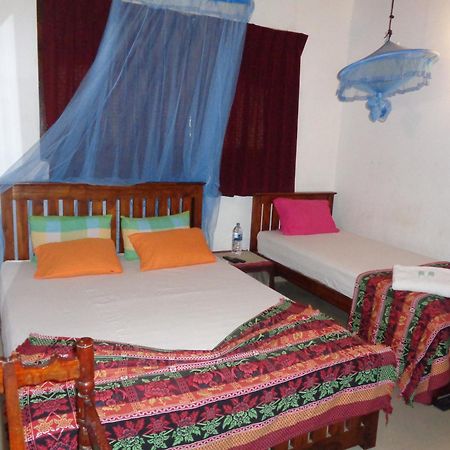 Saranga Holiday Inn Wellawaya Ngoại thất bức ảnh