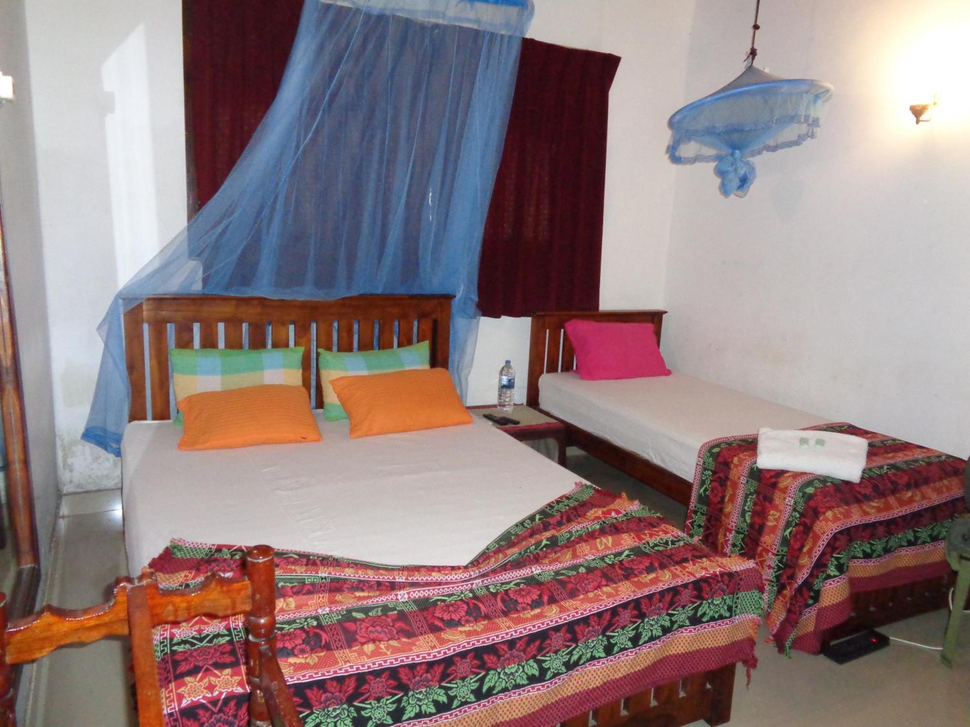 Saranga Holiday Inn Wellawaya Ngoại thất bức ảnh